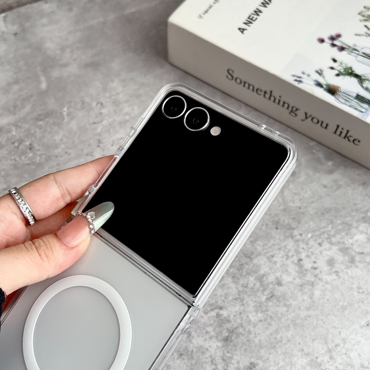 Роскошный матовый чехол Flip8  – обзор и цена Matte Frosted Case